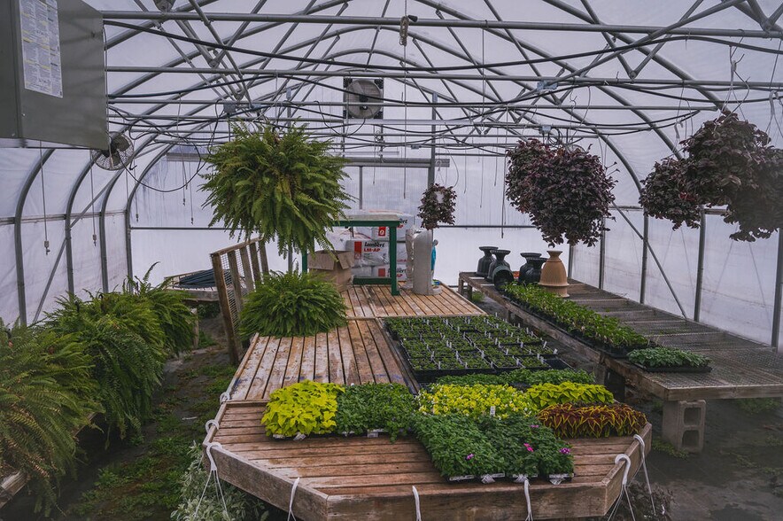 More Photos Of 2774 Oneida St, Sauquoit Specialty For Sale