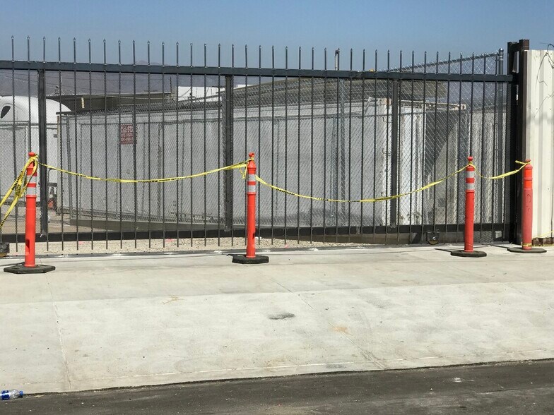 More Photos Of 9740 Telfair Ave, Pacoima Industrial For Sale