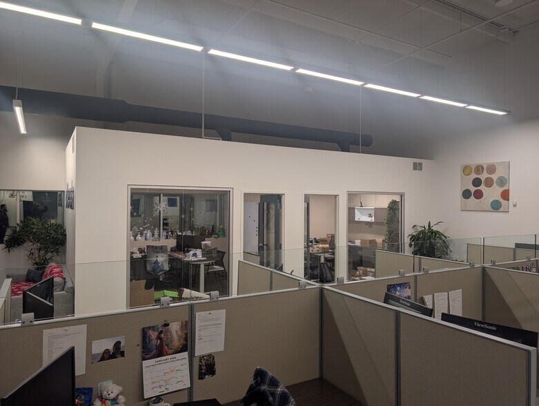 More Photos Of 2336 112th Ave, Holland Warehouse For Sale