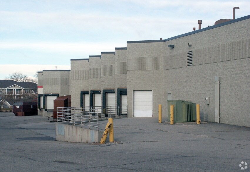 More Photos Of 15540 E 6th Ave, Aurora Storefront For Lease
