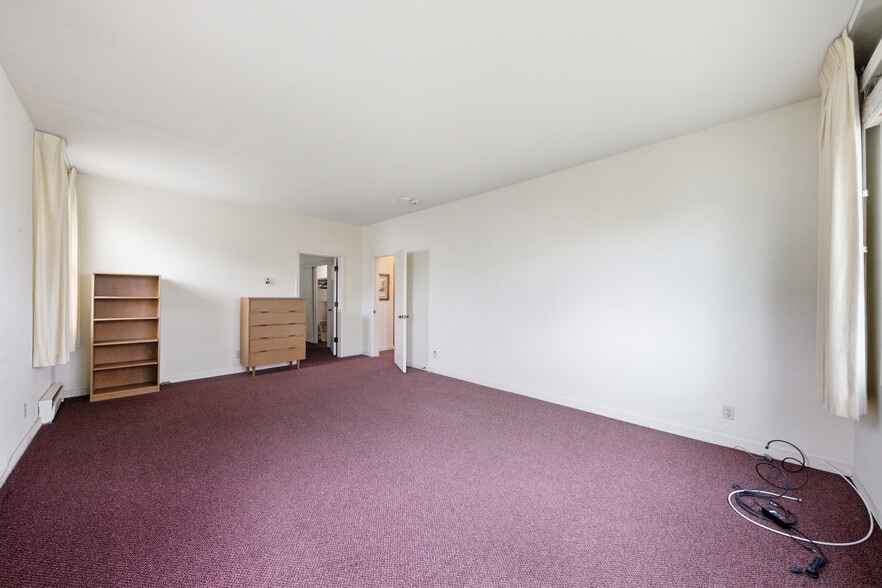 More Photos Of 3900 Balboa St, San Francisco Religious Facility For Sale