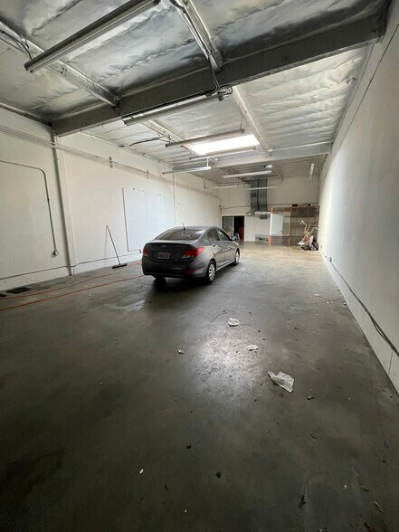 More Photos Of 3270-3294 Cherry, Long Beach Warehouse For Lease
