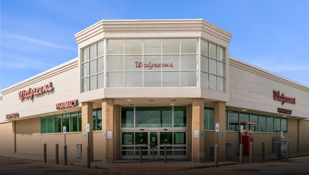 Primary Photo Of 1801 FM 1765, La Marque Drugstore For Sale