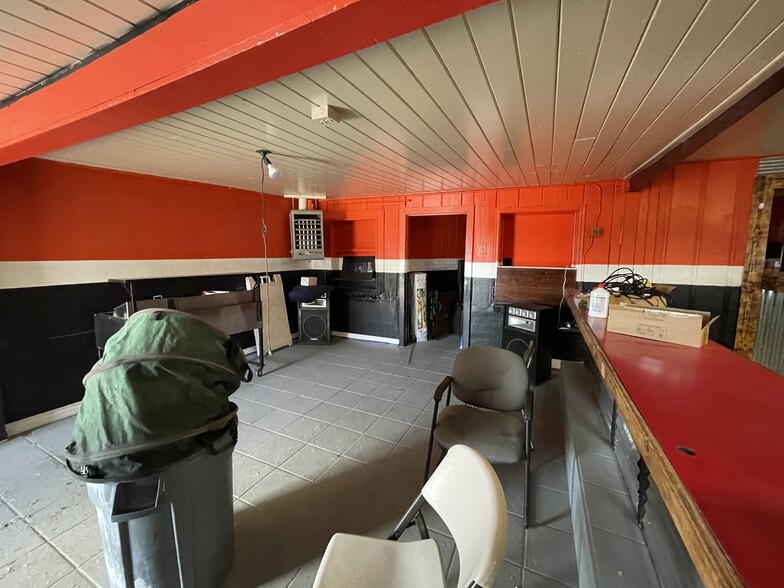More Photos Of 1799 E 21st St, Merced Flex For Sale