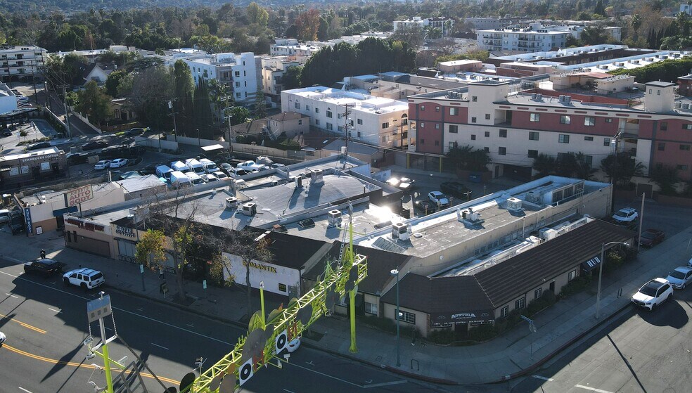 More Photos Of 4869 Lankershim Blvd, North Hollywood General Retail For Sale