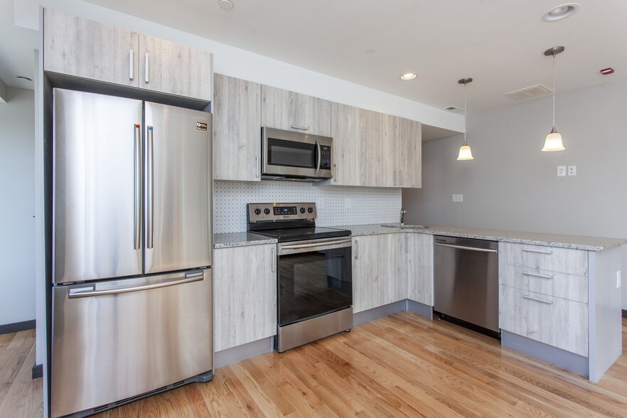 More Photos Of 2541 Montrose St, Philadelphia Apartments For Sale