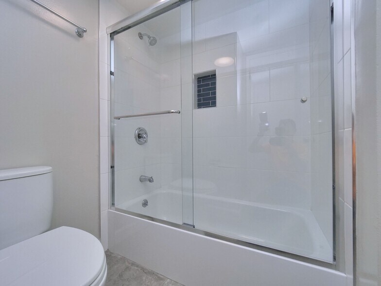 More Photos Of 631 Masonic Way, Belmont Apartments For Sale