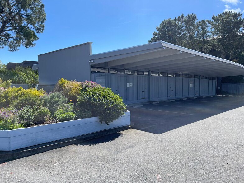 More Photos Of 1363-1375 S Eliseo Dr, Larkspur Medical For Lease