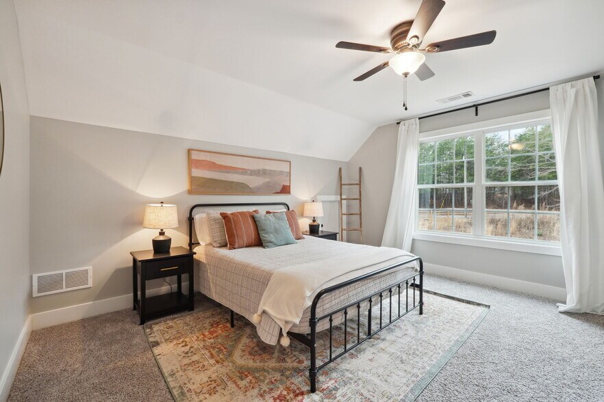 More Photos Of 1300 Preacher Campbell Rd, Clarkesville Multifamily For Sale