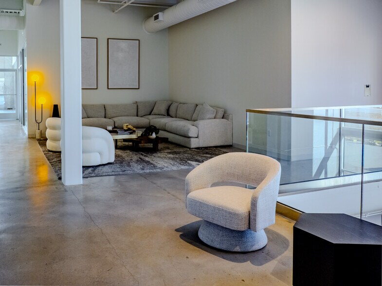 More Photos Of 2500 NE 11th St, Bentonville Coworking Space