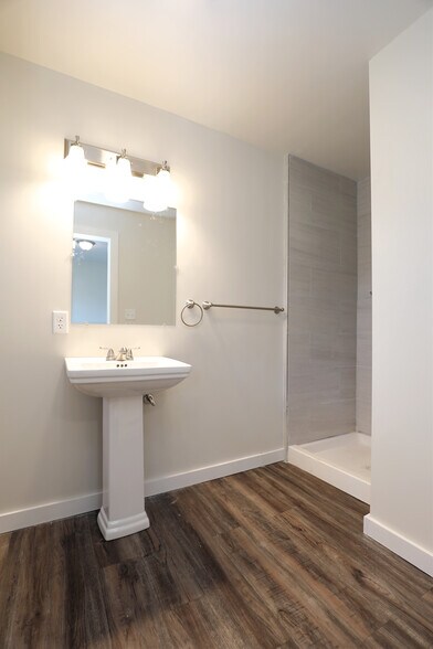 More Photos Of 14311 Route 9W, Ravena Apartments For Sale