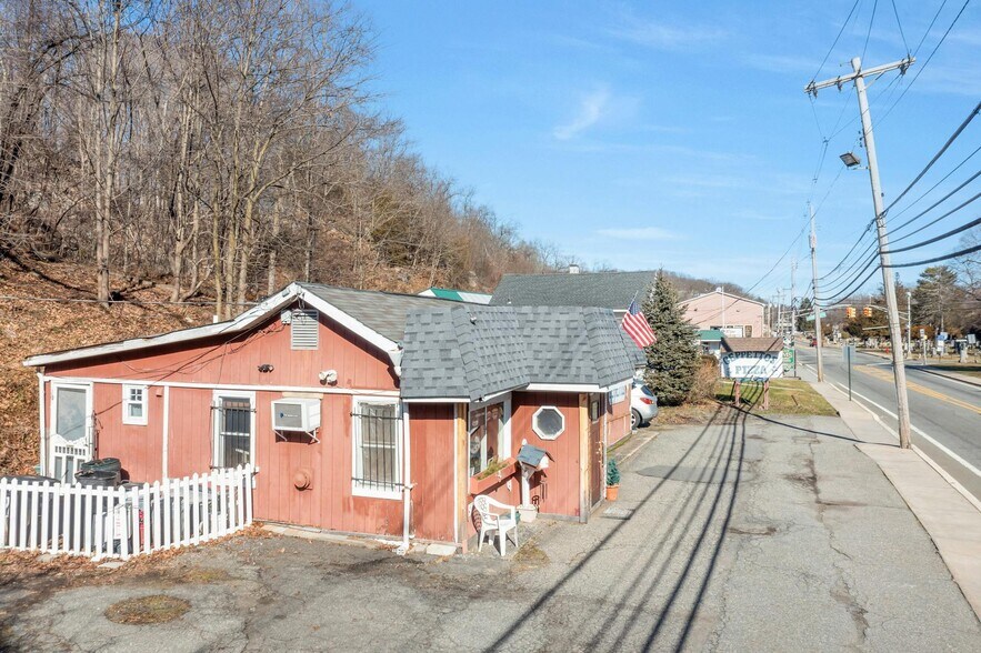 More Photos Of 365 Ringwood Ave, Wanaque Restaurant For Sale