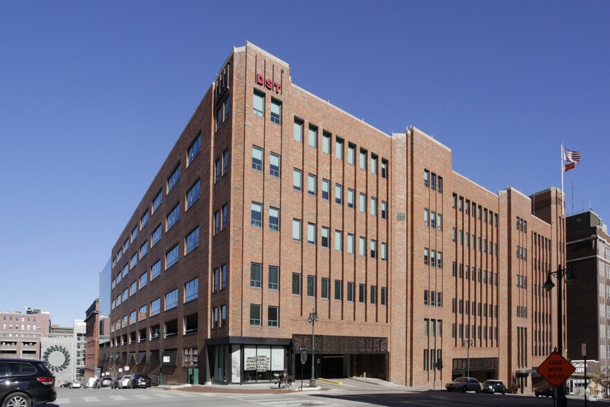 More Photos Of 210 W 10th St, Kansas City Office For Lease