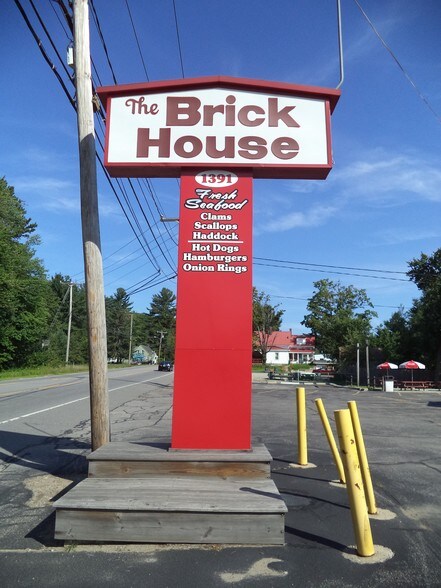 More Photos Of 1391 Hooksett Rd, Hooksett Restaurant For Sale