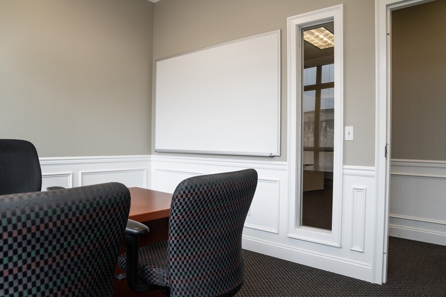 More Photos Of 31320 solon Rd, Solon Office For Sale