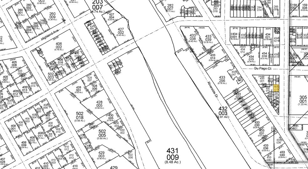 More Photos Of 61 - 65 S Grove Ave, Elgin Storefront Retail Residential For Lease