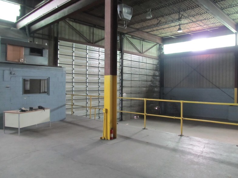 More Photos Of 5 Canale Dr, Egg Harbor Township Manufacturing For Lease