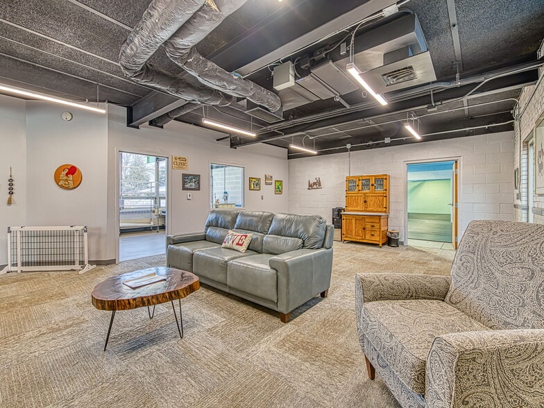 More Photos Of 2400 N Dixie Hwy, Monroe Serviced Offices For Sale