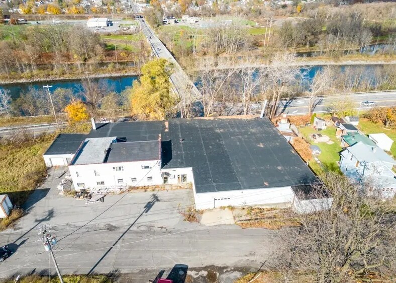 More Photos Of 166 Summit St, Mohawk Warehouse For Sale