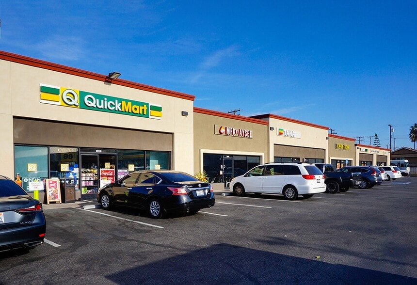 More Photos Of 2618-2636 W La Palma Ave, Anaheim Storefront For Lease