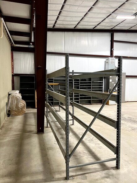 More Photos Of 744 FM 609, La Grange Service For Lease