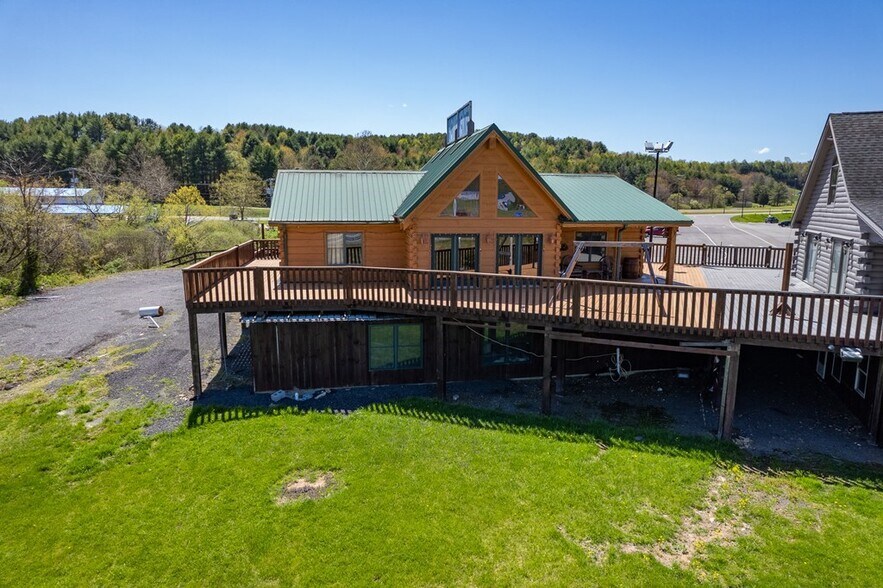 More Photos Of 235 Farmers Market Dr, Hillsville Restaurant For Sale