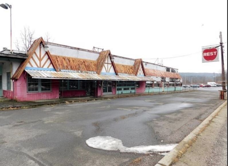 More Photos Of 974 Route 17, Southfields Restaurant For Sale