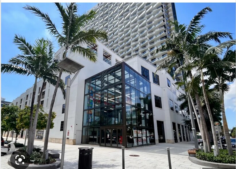 More Photos Of 3131 NE 1st Ave, Miami Apartments For Lease