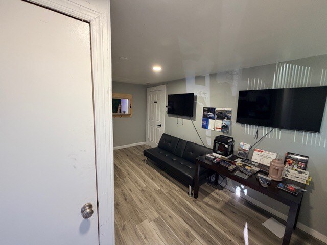 More Photos Of 1725 S Nova Rd, Daytona Beach Warehouse For Sale