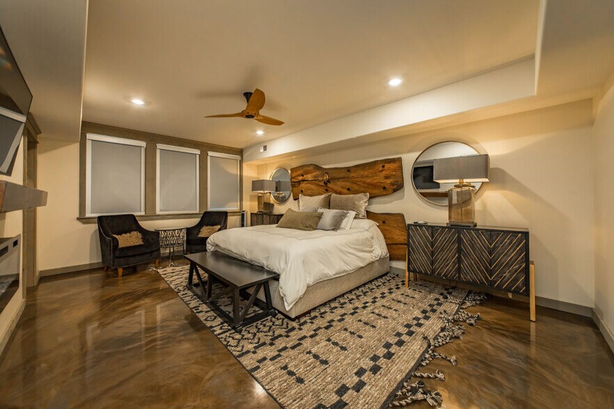 More Photos Of 7910 Edgemont Rd, Greers Ferry Apartments For Sale