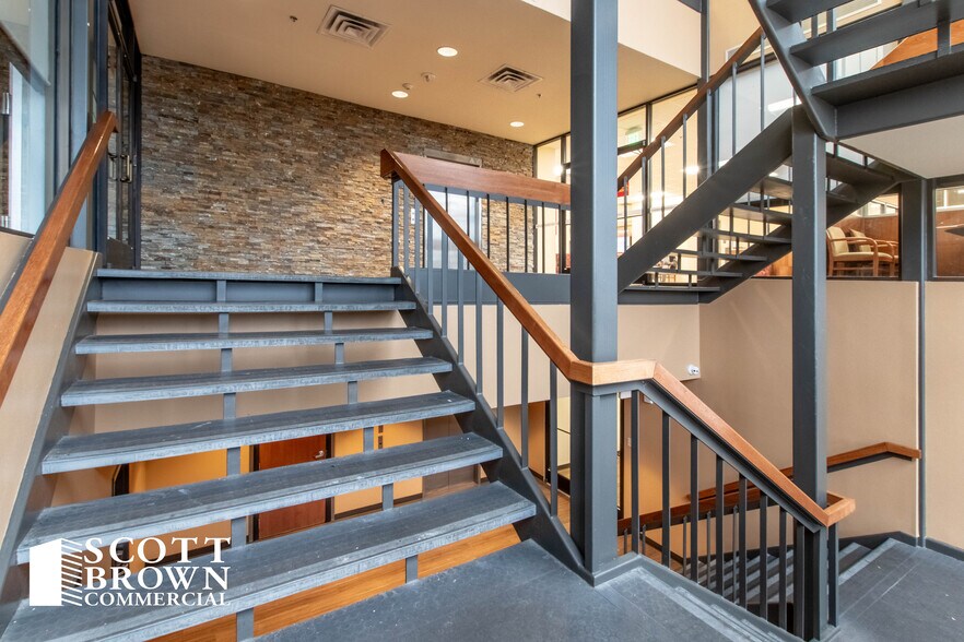 More Photos Of 101 S Locust St, Denton Loft Creative Space For Lease