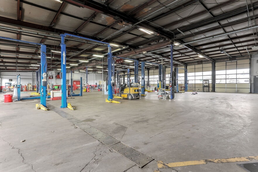 More Photos Of 1246 N Main St, Urbana Auto Dealership For Sale