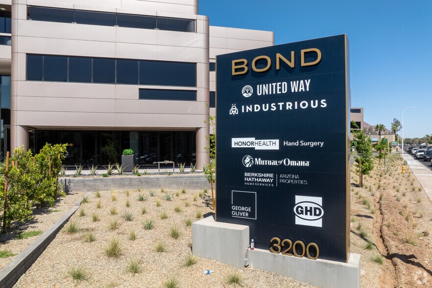 More Photos Of 3200 E Camelback Rd, Phoenix Coworking Space