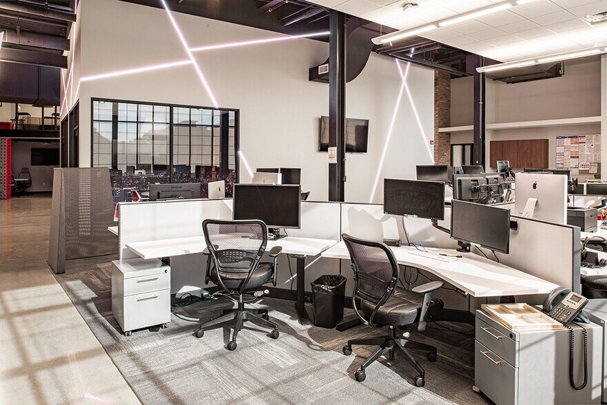 More Photos Of 525-705 3rd St, Beloit Office For Lease