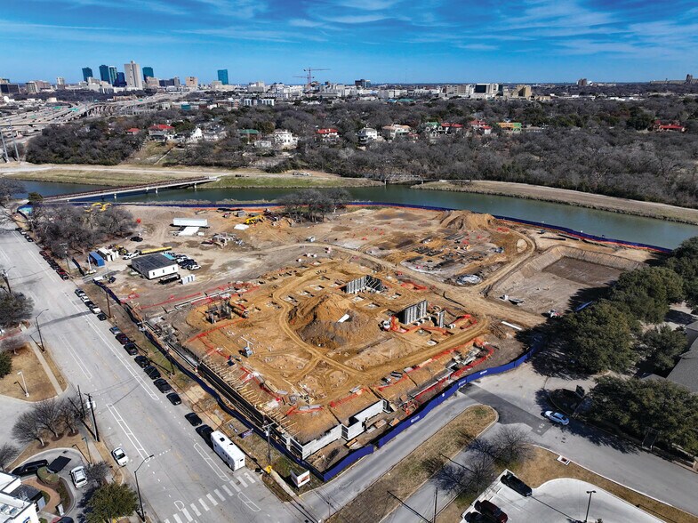 More Photos Of Old University Dr & Merrimac Cir, Fort Worth Unknown For Lease
