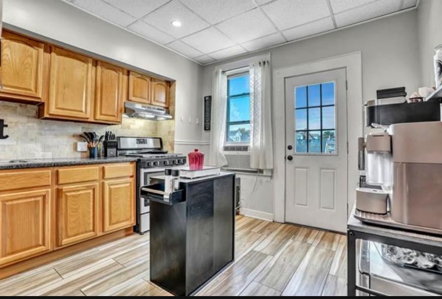 More Photos Of 699 Elm St, Kearny Storefront Retail Residential For Sale
