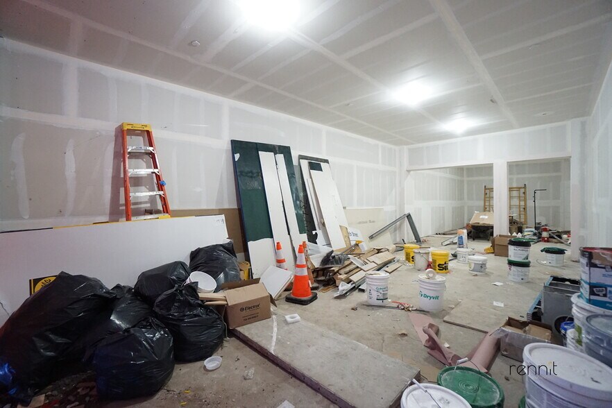 More Photos Of 85-89 S 6th St, Brooklyn Apartments For Lease