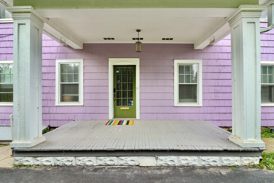 More Photos Of 140 W Front St, Perrysburg Office For Sale