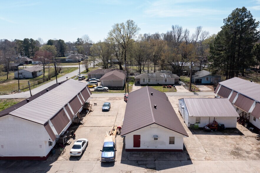 More Photos Of 207 B St, Paragould Apartments For Sale