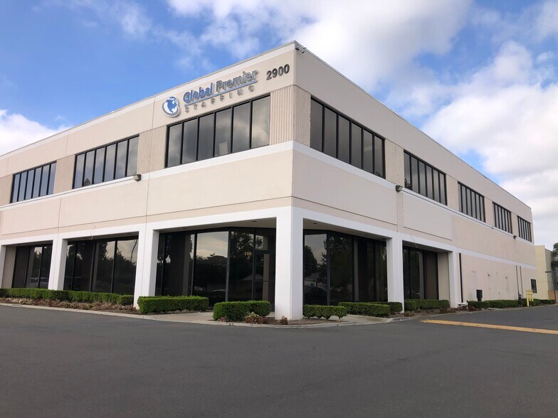 Primary Photo Of 2900 S Harbor Blvd, Santa Ana Office For Sale