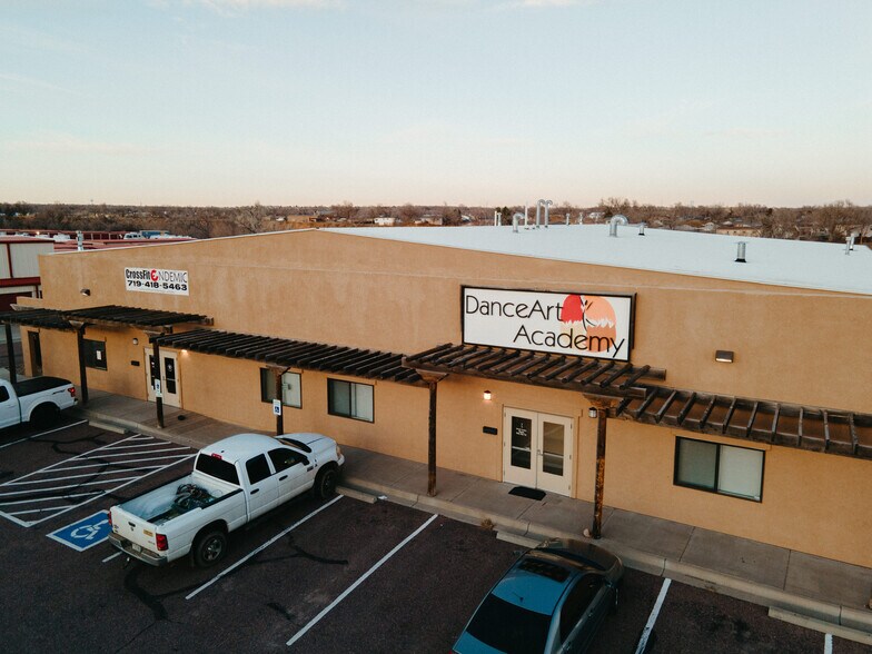 More Photos Of 7039 Bandley Dr, Fountain Showroom For Sale