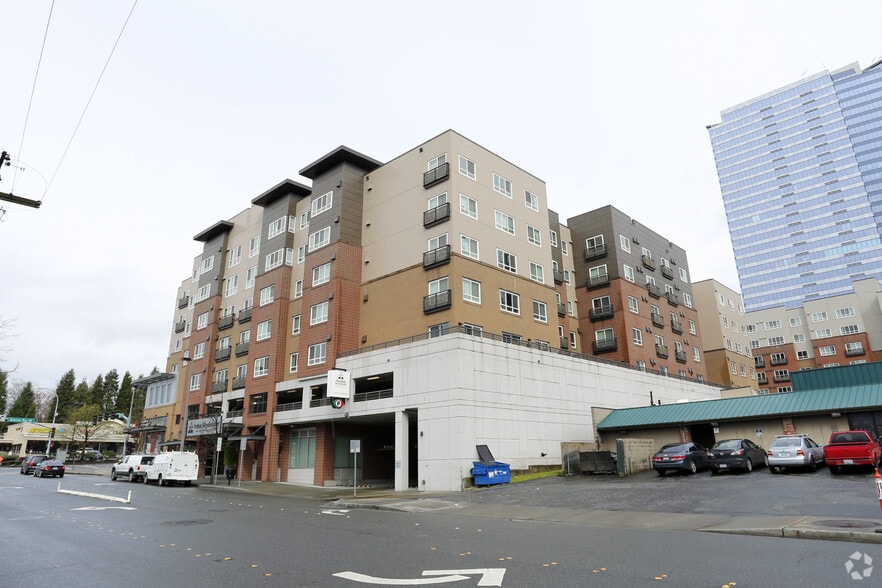 More Photos Of 10410 NE 2nd St, Bellevue Apartments For Lease