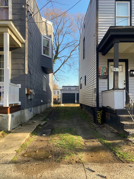 More Photos Of 72 1/2 Henry Ave, Newburgh Apartments For Sale