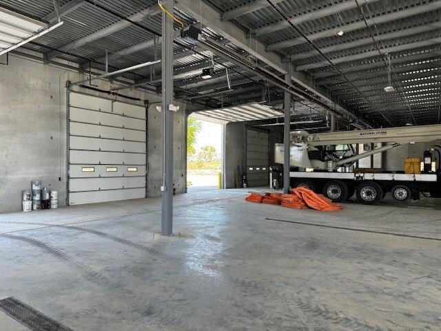 More Photos Of 23810 W 83rd Ter, Shawnee Service For Lease