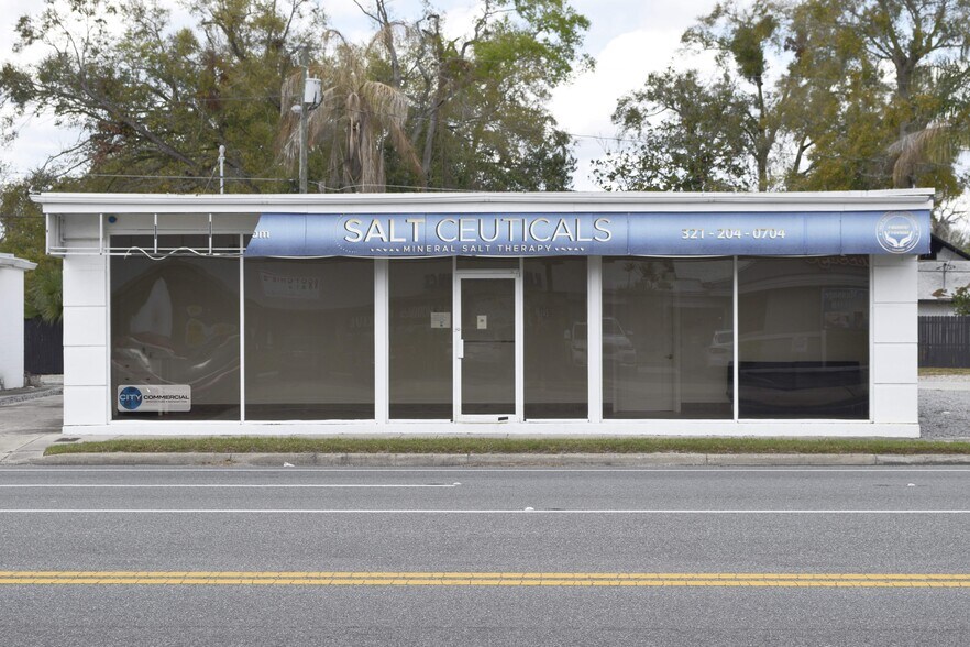 Primary Photo Of 2015 W Fairbanks Ave, Winter Park Storefront For Sale
