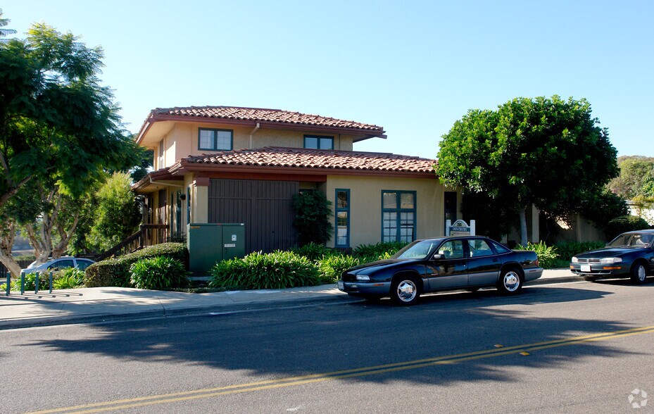 More Photos Of 2515 Pio Pico Dr, Carlsbad Medical For Lease
