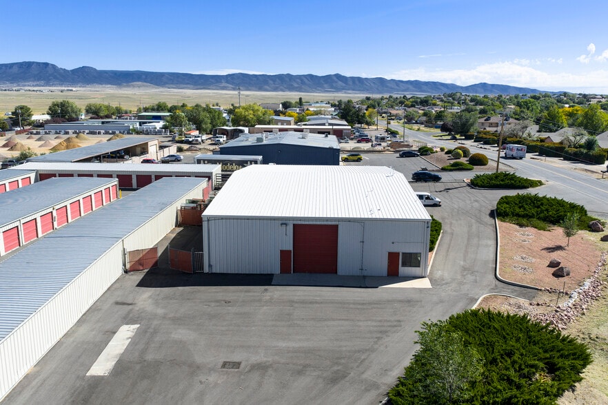 More Photos Of 5971 N Fulton Dr, Prescott Valley Warehouse For Lease