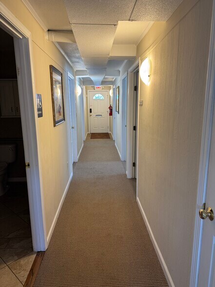 More Photos Of 725 Harbor Blvd E, Destin Medical For Sale