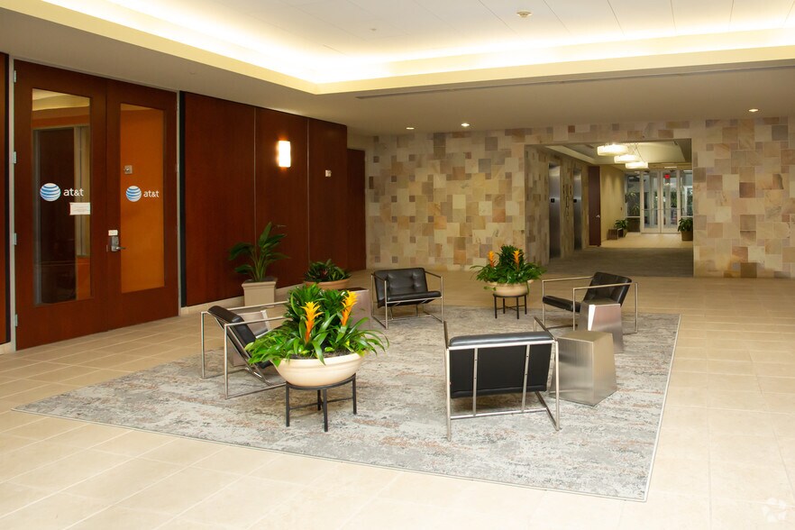 More Photos Of 4401 Westgate Blvd, Austin Office For Lease