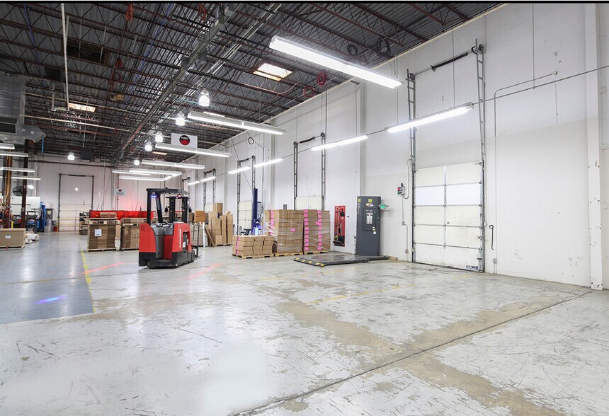 More Photos Of 3961 Outland Rd, Memphis Warehouse For Lease